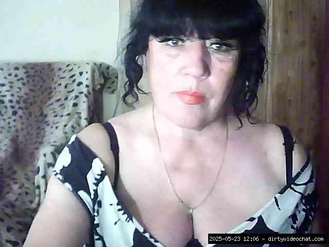 Group chat for 40 tokens, Full privates for 90 tokens, Privates for 60 89 t..., Cd 16