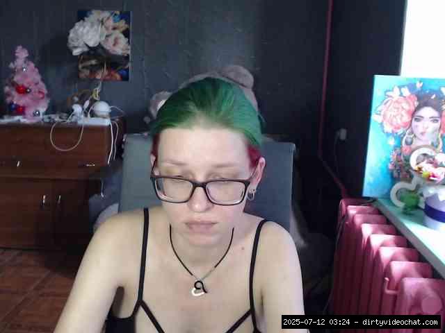 Shaved white, Shaved mature, Group chat for 40 tokens, Full privates for 90..., Ukrainian Teens 0
