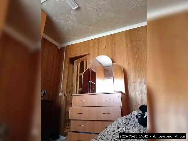 Shaved white, Shaved mature, Group chat for 20 39 tokens, Full privates for..., new mobile 3