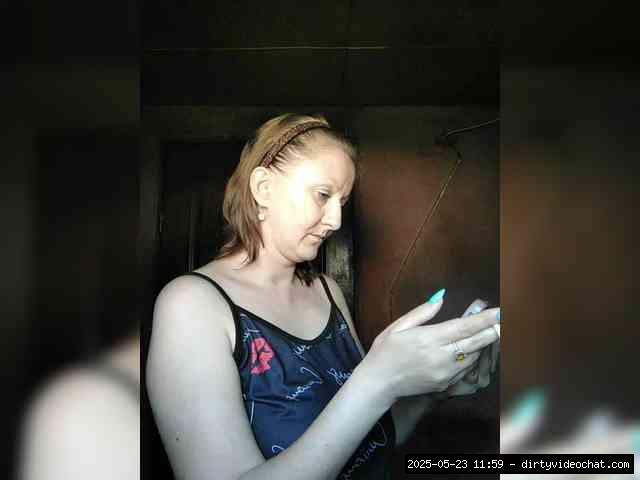 Shaved white, Shaved mature, Group chat for 20 39 tokens, Full privates for..., Housewifes Ebony 2