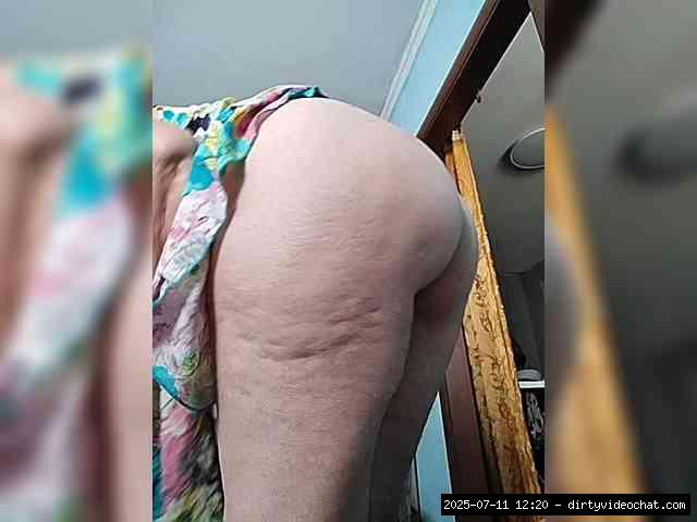 Group chat for 40 tokens, Full privates for 60 89 tokens, Privates for 60 8..., white granny 9