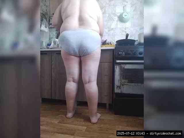 Group chat for 20 39 tokens, Full privates for 30 59 tokens, Privates for 3..., Middle Priced Privates White 18