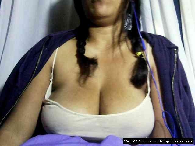Shaved ebony, Shaved babes, Group chat for 20 39 tokens, Full privates for ..., American Bbw 0
