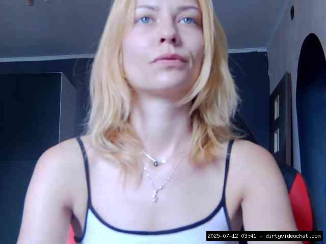 Shaved white, Shaved babes, Group chat for 40 tokens, Full privates for 90 ..., Cunnilingus 16