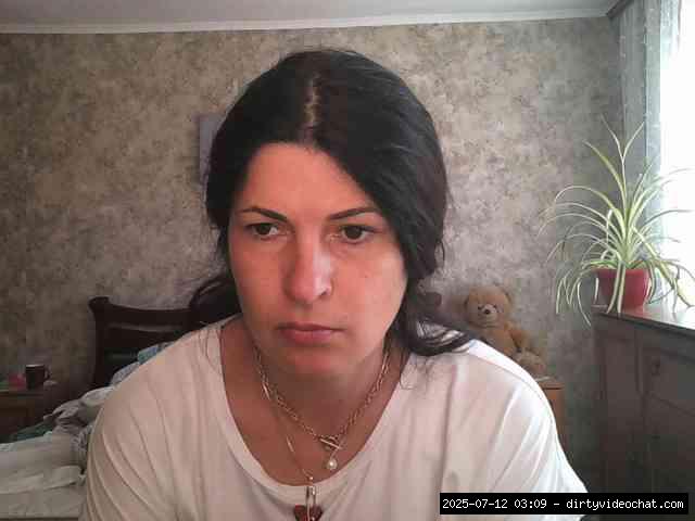 Group chat for 20 39 tokens, Full privates for 90 tokens, Privates for 60 8..., Russian Mature 18