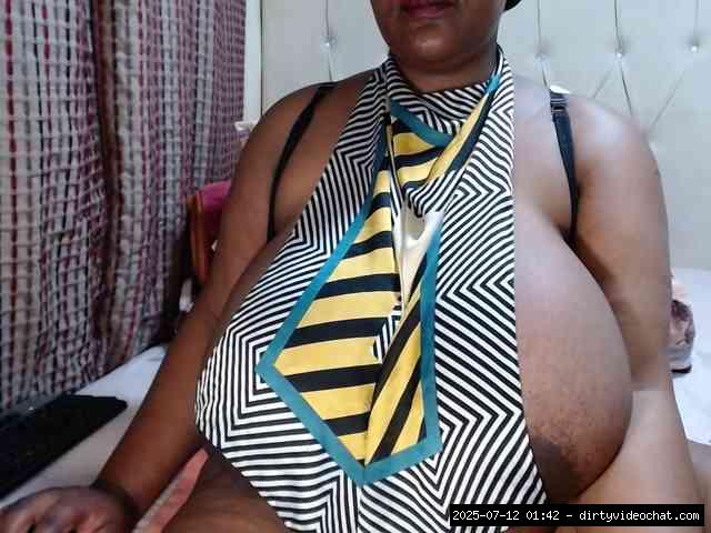 Shaved mature, Shaved ebony, Group chat for 40 tokens, Full privates for 60..., Cumming 2