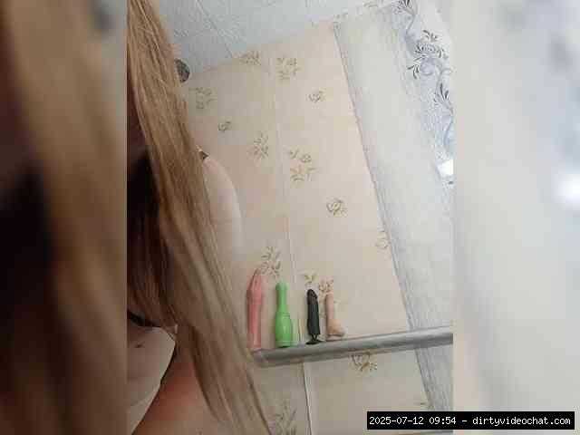 Shaved white, Shaved mature, Group chat for 20 39 tokens, Full privates for..., Handjob Mature 2