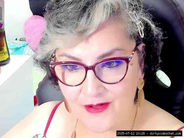 Group chat for 40 tokens, Full privates for 30 59 tokens, Privates for 90 t..., Tattoos Grannies 18