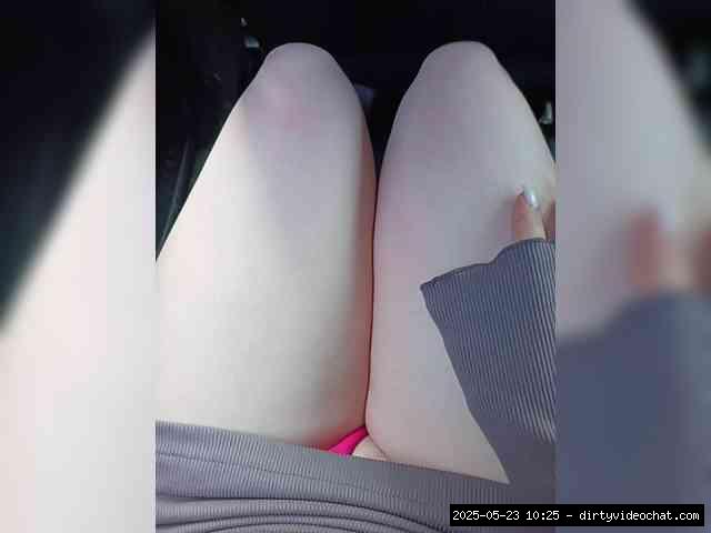 Shaved white, Shaved babes, Group chat for 40 tokens, Full privates for 90 ..., Fucking 16