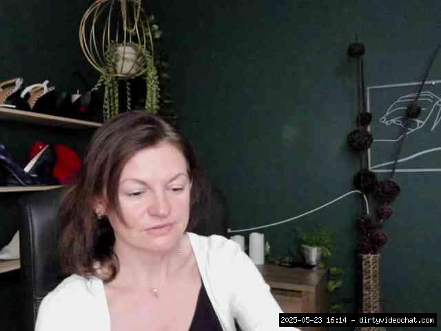 Shaved white, Shaved mature, Group chat for 40 tokens, Full privates for 90..., german mature 5
