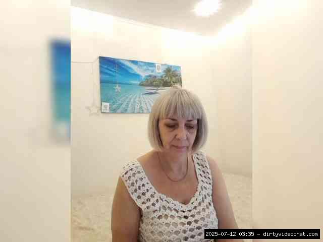 Shaved white, Shaved grannies, Group chat for 40 tokens, Full privates for ..., Blonde Grannies 0