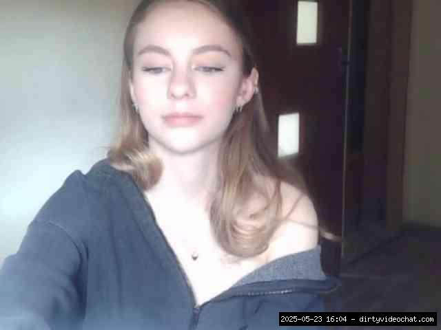 Group chat for 40 tokens, Full privates for 90 tokens, Privates for 60 89 t..., Trimmed White 8