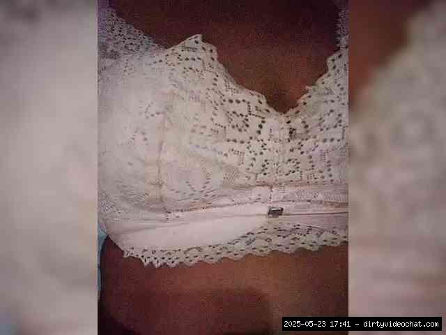 Group chat for 40 tokens, Full privates for 90 tokens, Privates for 90 toke..., Brunette Babes 18