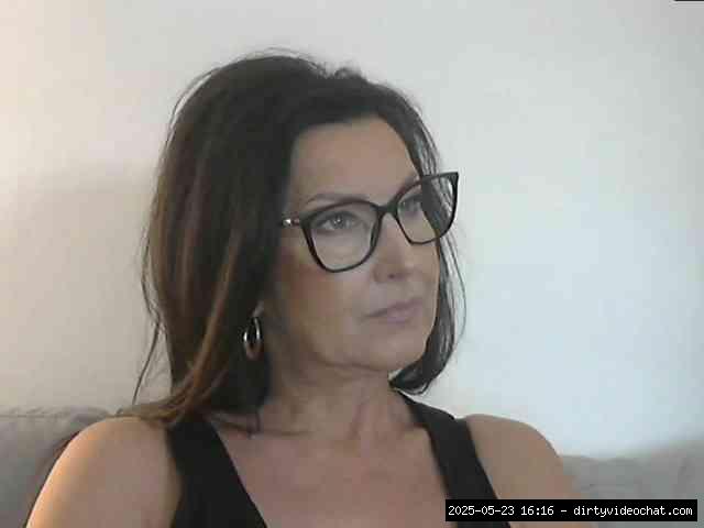 Shaved white, Shaved mature, Group chat for 20 39 tokens, Full privates for..., thin 11