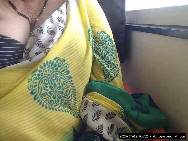 Dirty talk, Group chat for 20 39 tokens, Full privates for 90 tokens, Priva..., anal indian 7