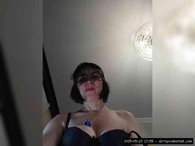 Shaved white, Shaved mature, Group chat for 40 tokens, Full privates for 90..., rubbing 5