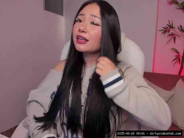 Group chat for 20 39 tokens, Full privates for 90 tokens, Privates for 60 8..., Dirtyfeet 8