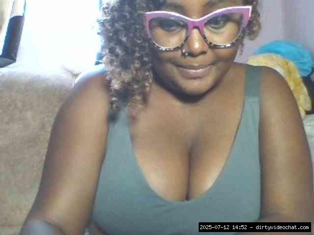 Group chat for 20 39 tokens, Full privates for 30 59 tokens, Privates for 3..., bbw facesitting 3
