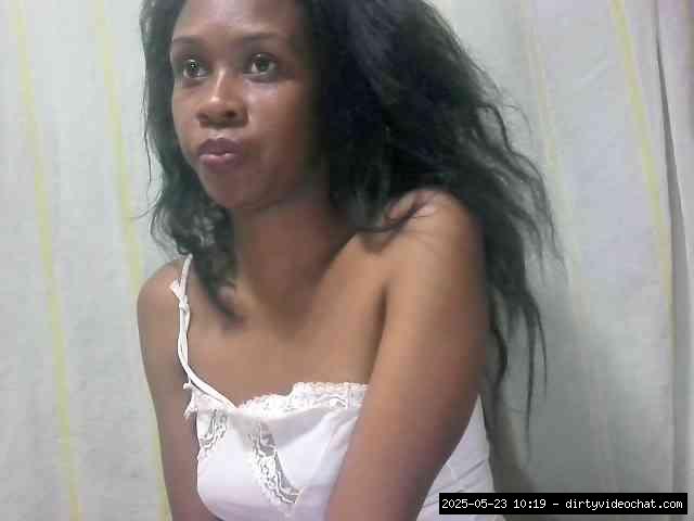 Group chat for 20 39 tokens, Full privates for 30 59 tokens, Privates for 3..., fisting ebony 17