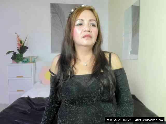 Group chat for 20 39 tokens, Full privates for 30 59 tokens, Privates for 3..., dildo or 7