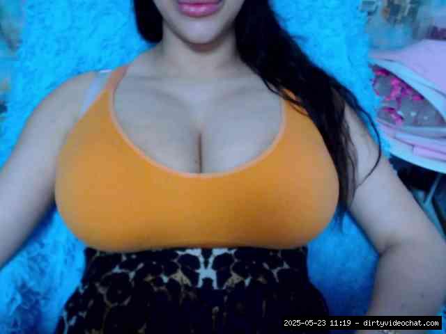 Shaved white, Shaved babes, Group chat for 20 39 tokens, Full privates for ..., Brunette Babes 0