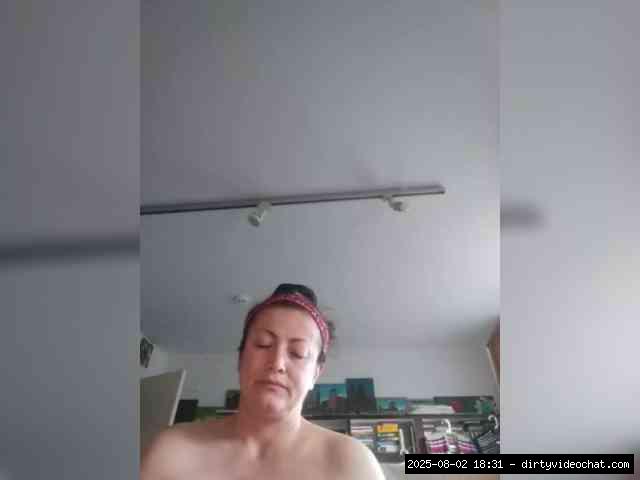 Shaved white, Shaved mature, Group chat for 10 19 tokens, Full privates for..., Camshow 4