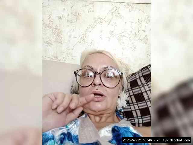 Group chat for 20 39 tokens, Full privates for 30 59 tokens, Privates for 3..., Trimmed Mature 10