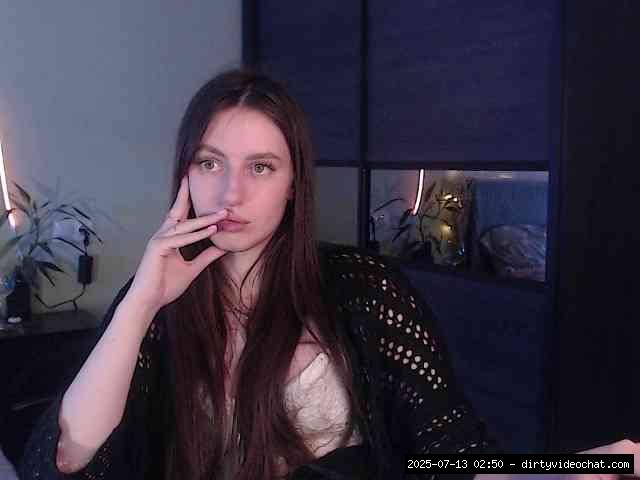 Shaved white, Shaved babes, Group chat for 40 tokens, Full privates for 90 ..., Housewifes White 16