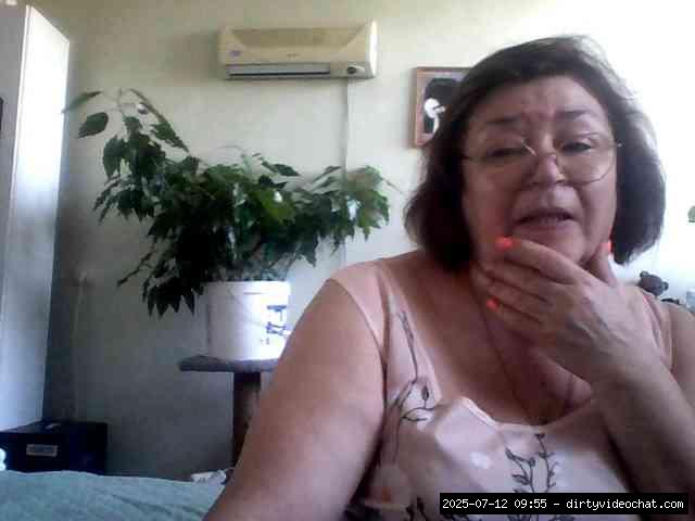 Group chat for 40 tokens, Full privates for 90 tokens, Privates for 30 59 t..., latina grannies 17