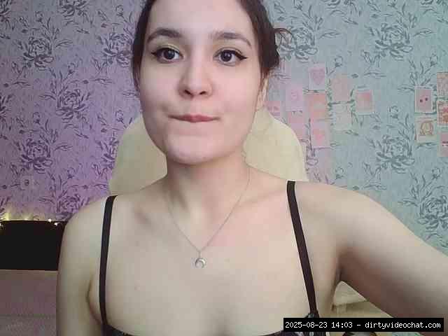 Shaved white, Shaved babes, Group chat for 40 tokens, Full privates for 90 ..., Showass 10