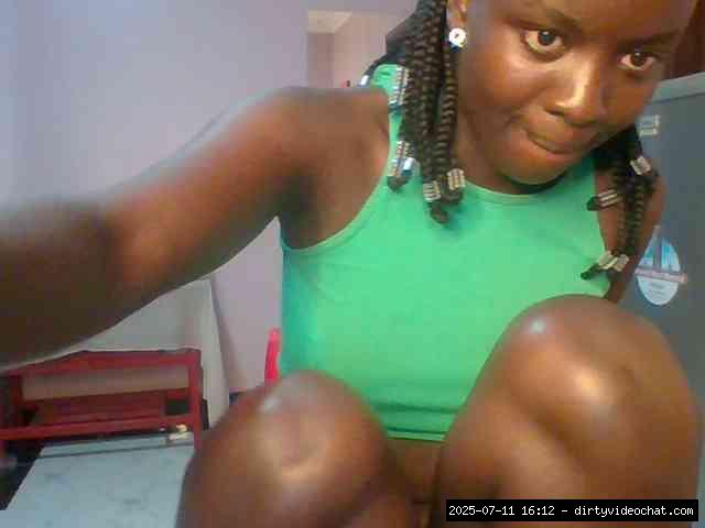 Group chat for 20 39 tokens, Full privates for 30 59 tokens, Privates for 3..., Vseeface 2