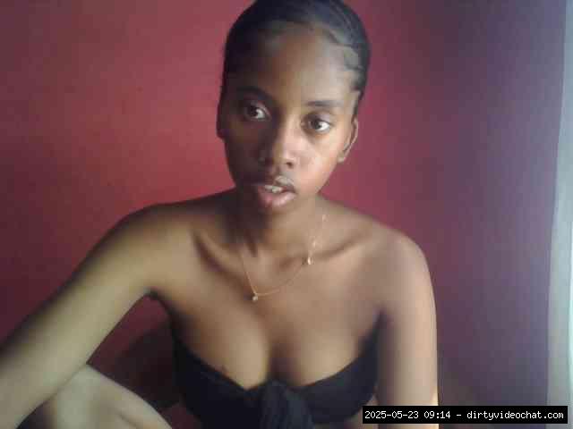 Group chat for 40 tokens, Full privates for 60 89 tokens, Privates for 30 5..., Trimmed Asian 18