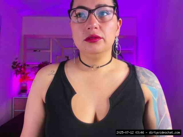Group chat for 20 39 tokens, Full privates for 30 59 tokens, Privates for 3..., Trimmed Mature 2