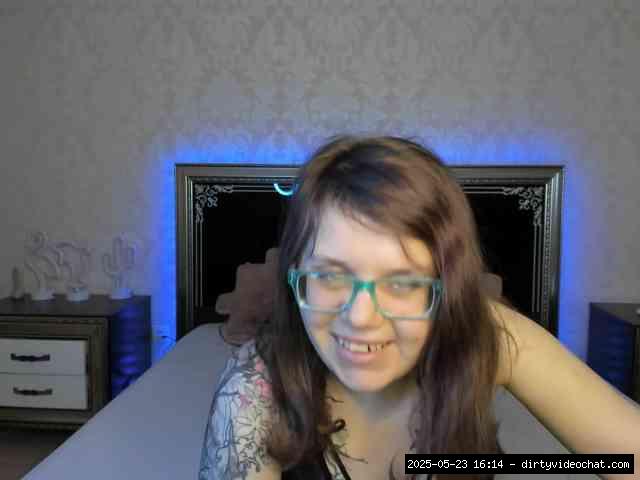 Group chat for 20 39 tokens, Full privates for 60 89 tokens, Privates for 3..., dreaming 19