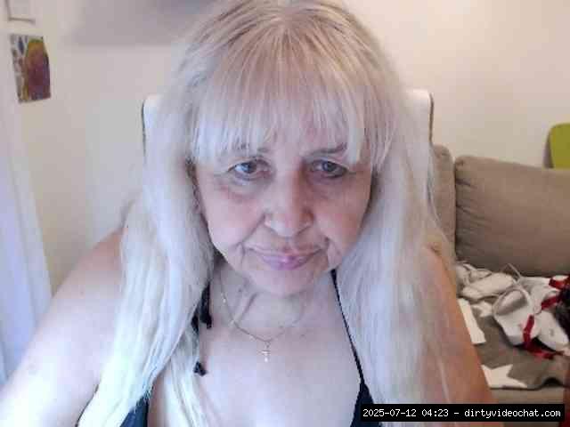 Shaved white, Shaved grannies, Group chat for 40 tokens, Full privates for ..., Redhead Grannies 16
