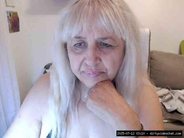 Shaved white, Shaved grannies, Group chat for 40 tokens, Full privates for ..., Petite Grannies 14