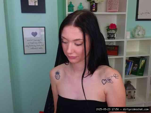 Shaved white, Shaved teens, Group chat for 10 19 tokens, Full privates for ..., brunette teens 9