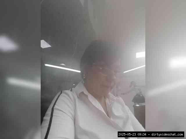 Shaved white, Shaved mature, Privates for 60 89 tokens, White mature, Brune..., Fisting White 4