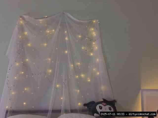 Shaved white, Shaved teens, Group chat for 40 tokens, Full privates for 90 ..., blowjob teens 17