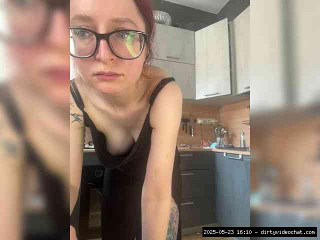 Shaved white, Shaved babes, Group chat for 40 tokens, Full privates for 90 ..., Mobile Live 6