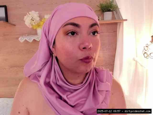 Group chat for 20 39 tokens, Full privates for 30 59 tokens, Privates for 3..., Arab Teens 18