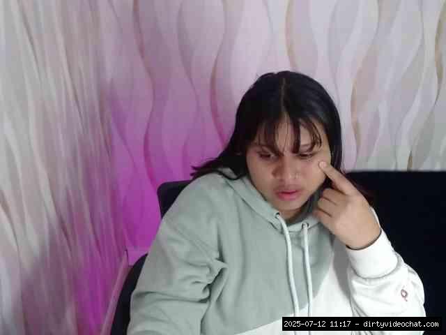 Group chat for 20 39 tokens, Full privates for 60 89 tokens, Privates for 3..., spanish teens 5