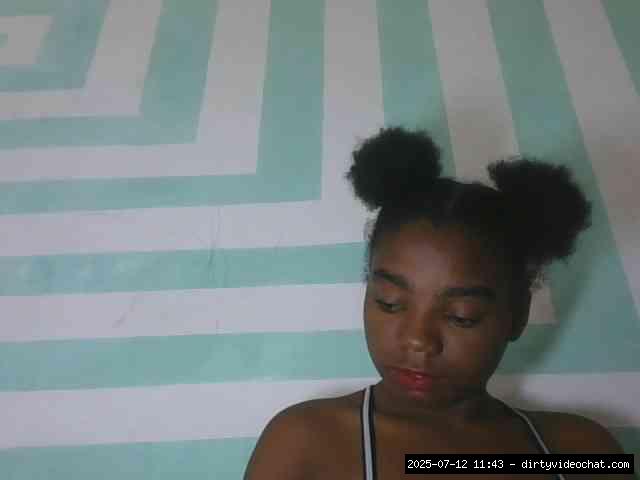 Group chat for 20 39 tokens, Full privates for 90 tokens, Privates for 60 8..., French Teens 4